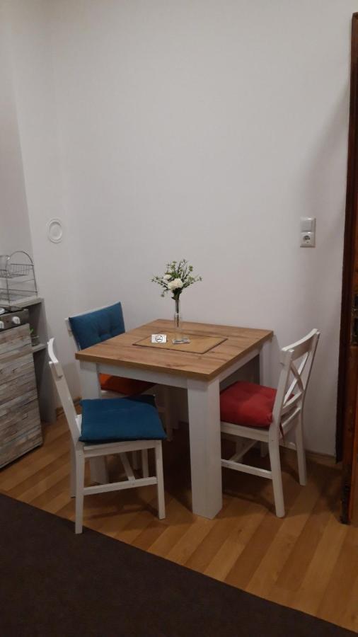 Apartment And Rooms"Tabasnice"Tuzla Centar 외부 사진