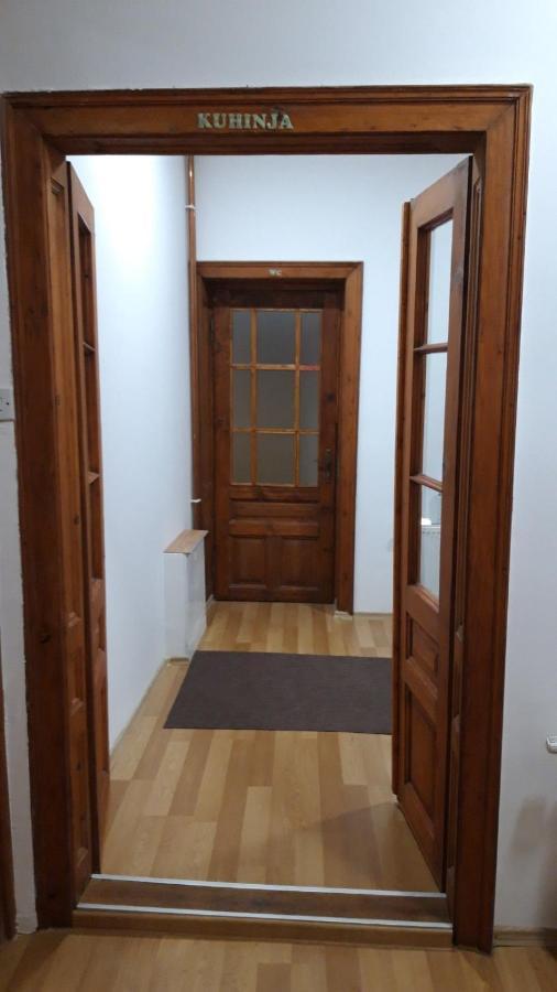 Apartment And Rooms"Tabasnice"Tuzla Centar 외부 사진