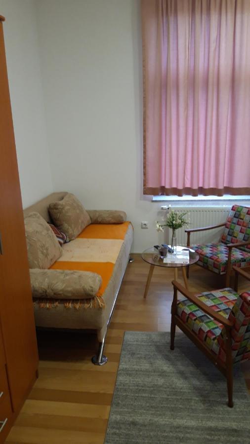 Apartment And Rooms"Tabasnice"Tuzla Centar 외부 사진