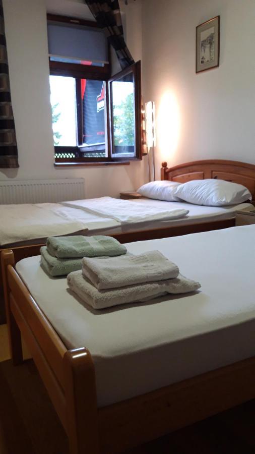 Apartment And Rooms"Tabasnice"Tuzla Centar 외부 사진