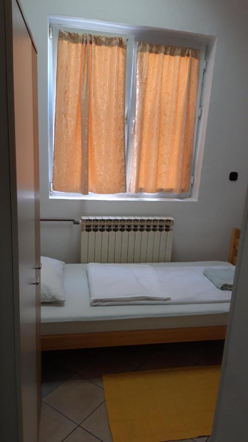 Apartment And Rooms"Tabasnice"Tuzla Centar 외부 사진