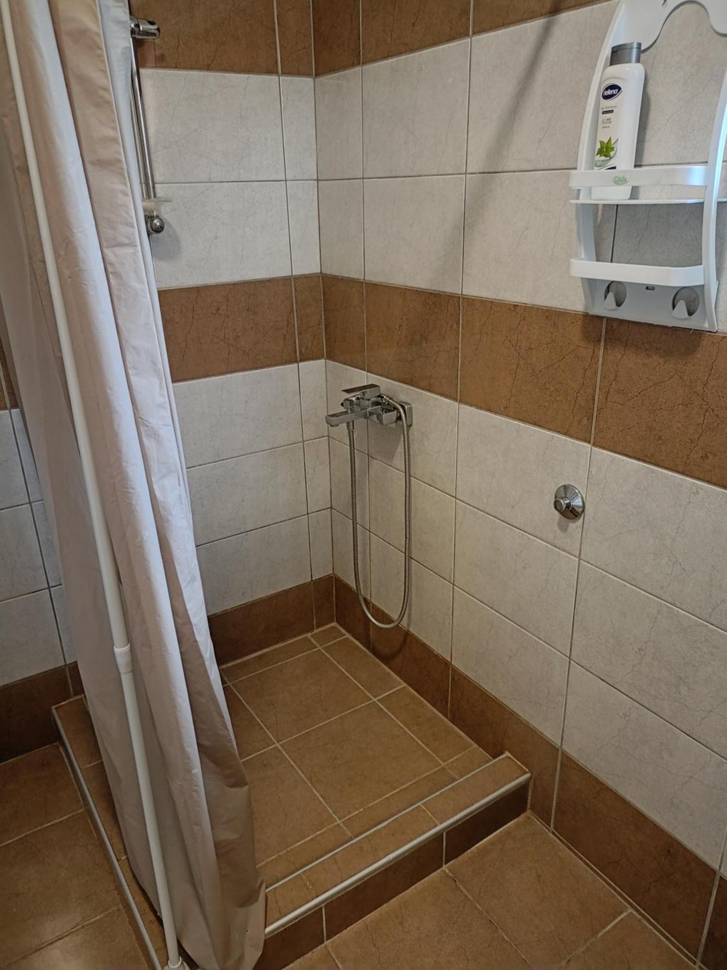 Apartment And Rooms"Tabasnice"Tuzla Centar 객실 사진